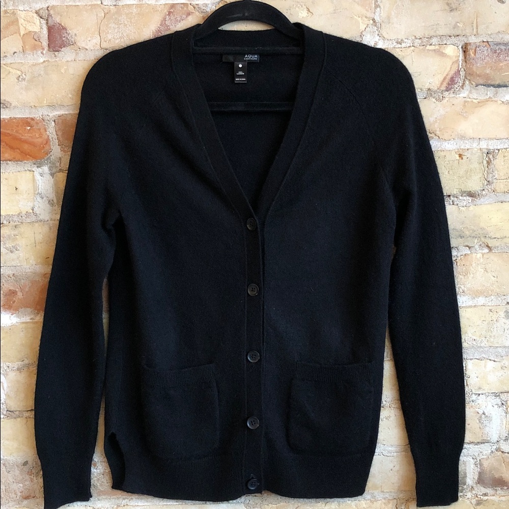 100% cashmere cardigan by Aqua Cashmere size S